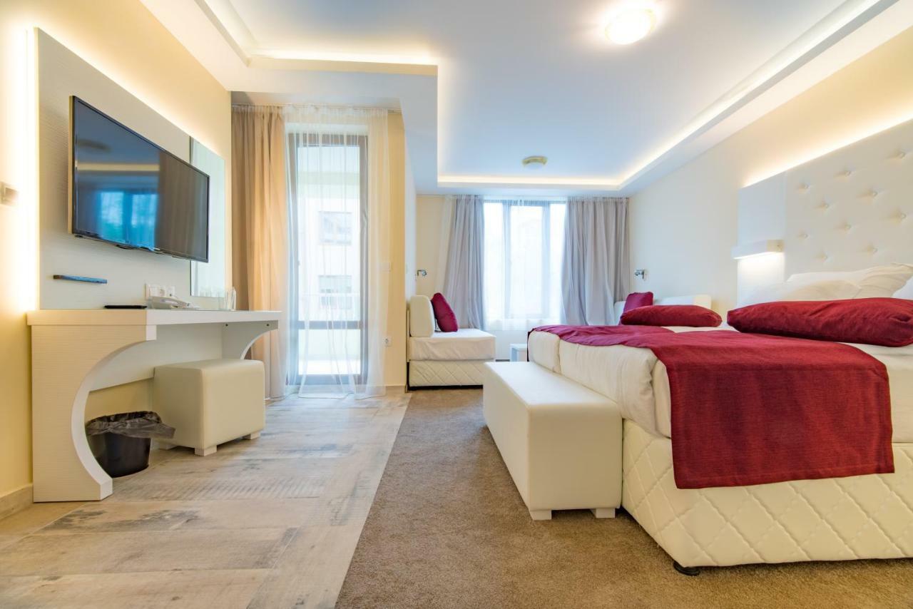 Hotel Perla Beach Luxury Приморсько Екстер'єр фото