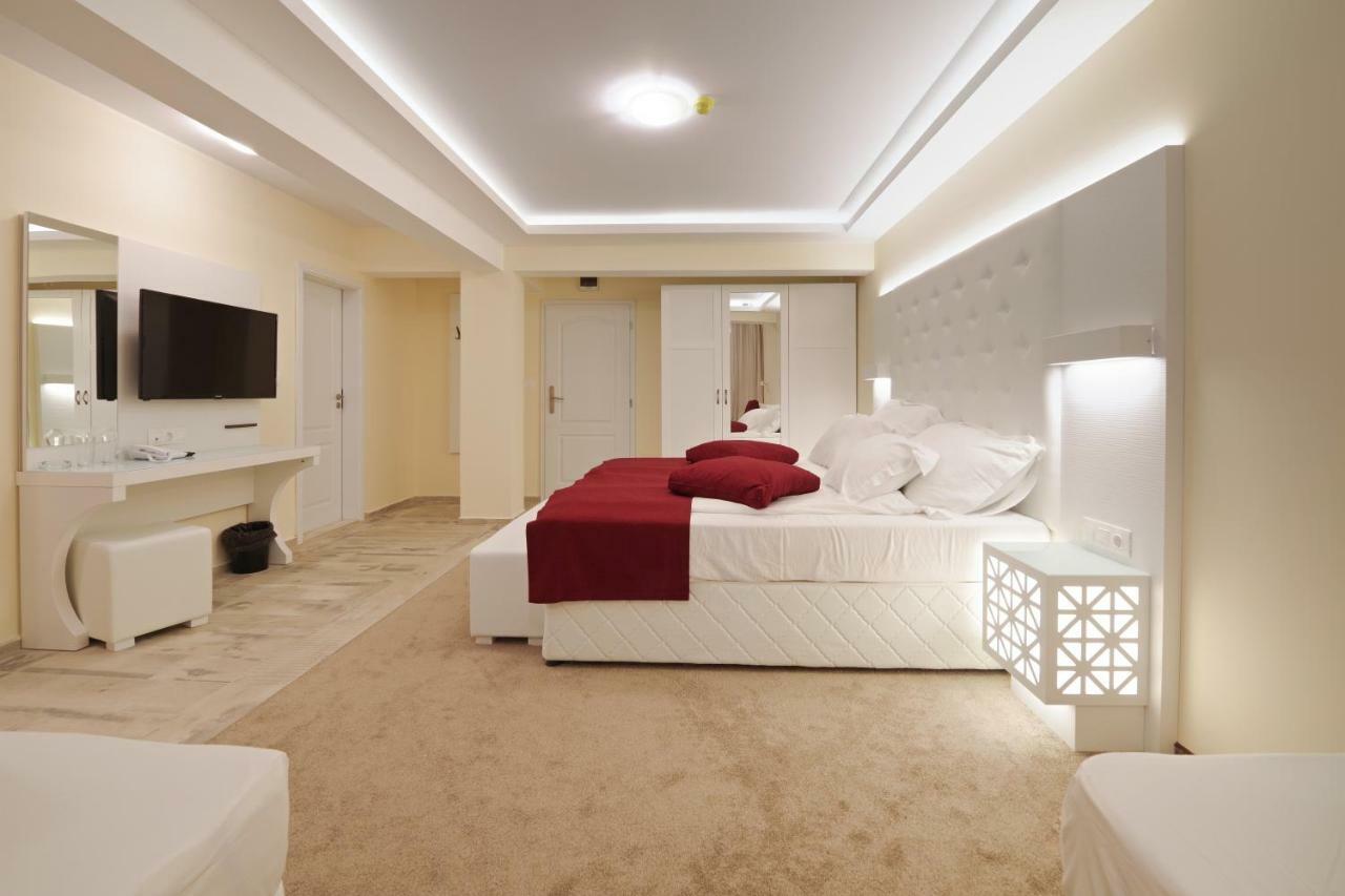 Hotel Perla Beach Luxury Приморсько Екстер'єр фото