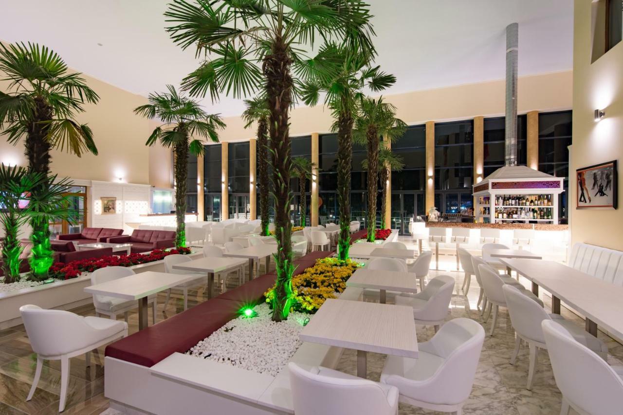 Hotel Perla Beach Luxury Приморсько Екстер'єр фото